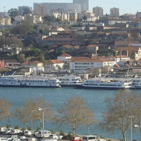 Oporto River View Apartments